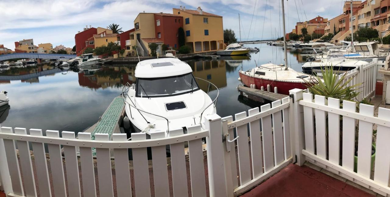 Marina Les Pieds Dans L Eau Le Barcarès Exterior foto